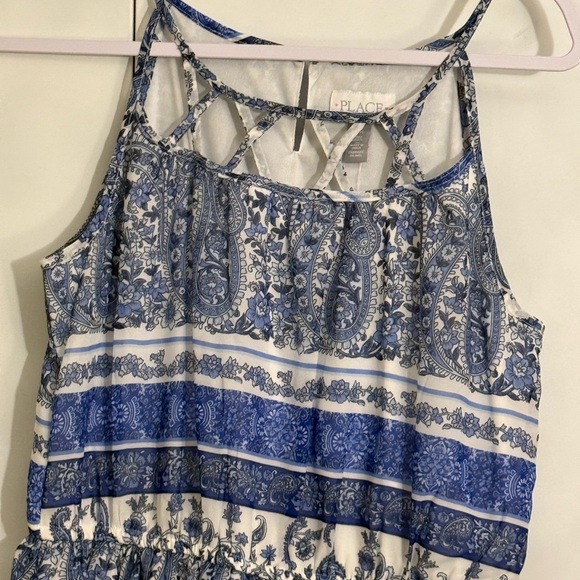 Spring/Summer Dress - Picture 2 of 3